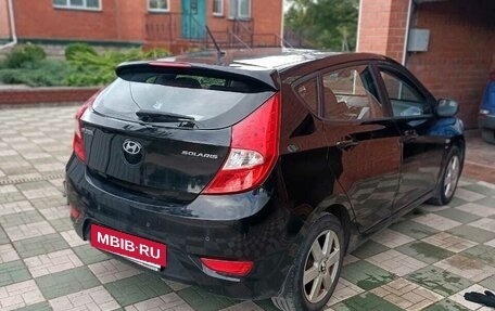 Hyundai Solaris II рестайлинг, 2013 год, 680 000 рублей, 7 фотография