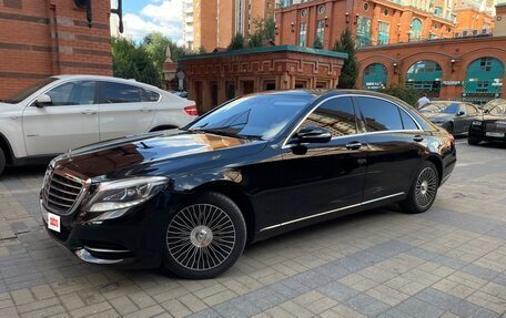 Mercedes-Benz S-Класс, 2015 год, 2 900 000 рублей, 9 фотография