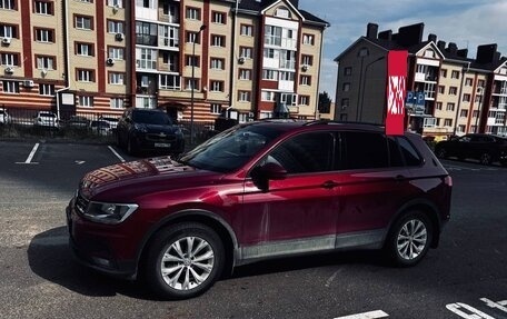 Volkswagen Tiguan II, 2018 год, 1 750 000 рублей, 5 фотография