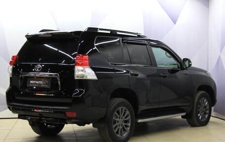 Toyota Land Cruiser Prado 150 рестайлинг 2, 2011 год, 2 198 700 рублей, 5 фотография