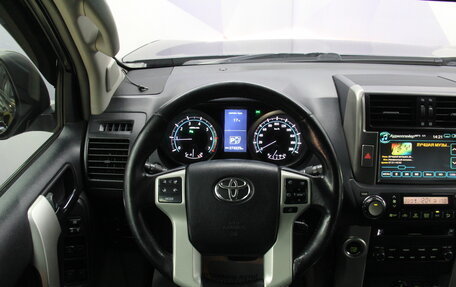 Toyota Land Cruiser Prado 150 рестайлинг 2, 2011 год, 2 198 700 рублей, 14 фотография