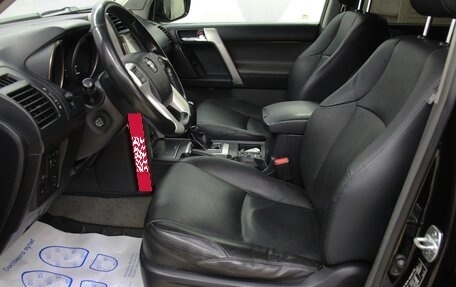 Toyota Land Cruiser Prado 150 рестайлинг 2, 2011 год, 2 198 700 рублей, 10 фотография