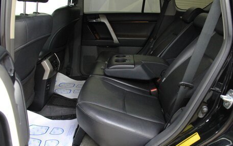 Toyota Land Cruiser Prado 150 рестайлинг 2, 2011 год, 2 198 700 рублей, 23 фотография