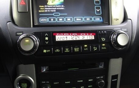 Toyota Land Cruiser Prado 150 рестайлинг 2, 2011 год, 2 198 700 рублей, 20 фотография