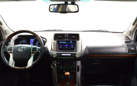 Toyota Land Cruiser Prado 150 рестайлинг 2, 2010 год, 2 369 000 рублей, 5 фотография