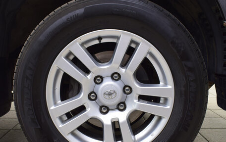 Toyota Land Cruiser Prado 150 рестайлинг 2, 2010 год, 2 369 000 рублей, 20 фотография
