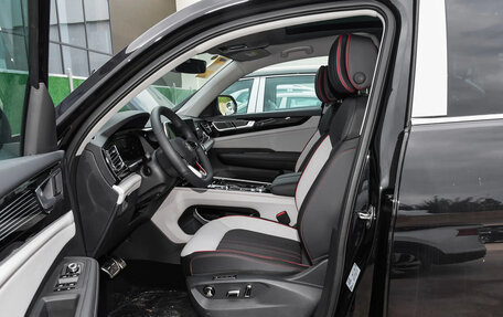 Volkswagen Teramont I, 2025 год, 5 500 000 рублей, 19 фотография