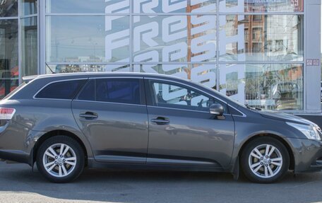 Toyota Avensis III рестайлинг, 2009 год, 955 000 рублей, 5 фотография