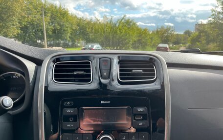 Renault Logan II, 2017 год, 535 000 рублей, 14 фотография