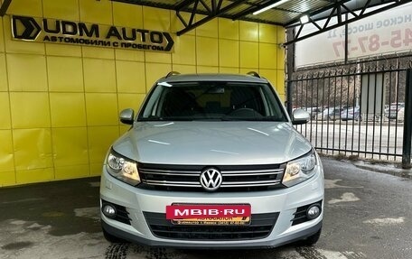 Volkswagen Tiguan I, 2013 год, 1 399 000 рублей, 2 фотография
