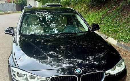 BMW 3 серия, 2016 год, 1 900 000 рублей, 15 фотография