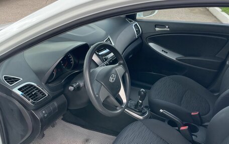 Hyundai Solaris II рестайлинг, 2015 год, 899 000 рублей, 6 фотография