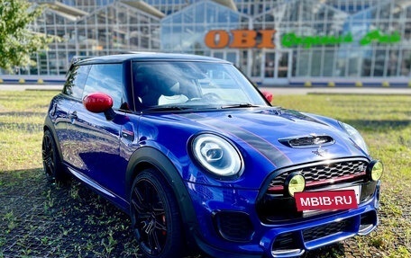 MINI Hatch, 2019 год, 3 450 000 рублей, 2 фотография