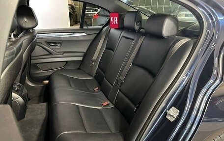 BMW 5 серия, 2015 год, 2 011 000 рублей, 11 фотография