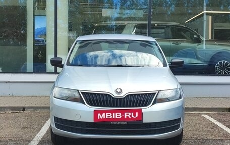 Skoda Rapid I, 2015 год, 700 000 рублей, 2 фотография