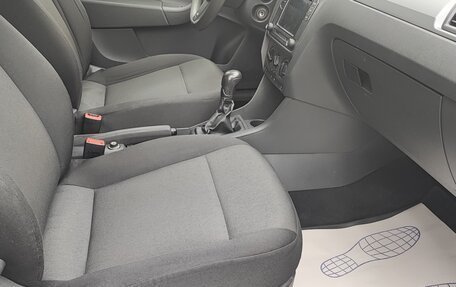 Skoda Rapid I, 2015 год, 700 000 рублей, 10 фотография