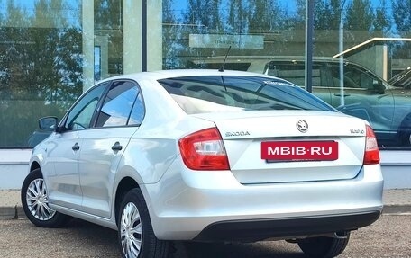 Skoda Rapid I, 2015 год, 700 000 рублей, 6 фотография