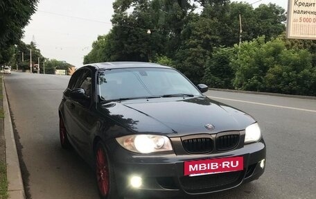 BMW 1 серия, 2006 год, 630 000 рублей, 10 фотография