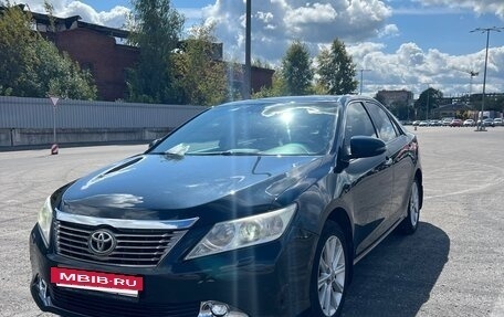 Toyota Camry, 2012 год, 1 480 000 рублей, 2 фотография