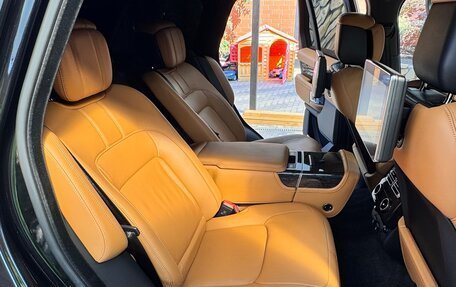 Land Rover Range Rover IV рестайлинг, 2019 год, 9 500 000 рублей, 10 фотография