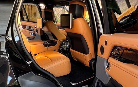 Land Rover Range Rover IV рестайлинг, 2019 год, 9 500 000 рублей, 13 фотография