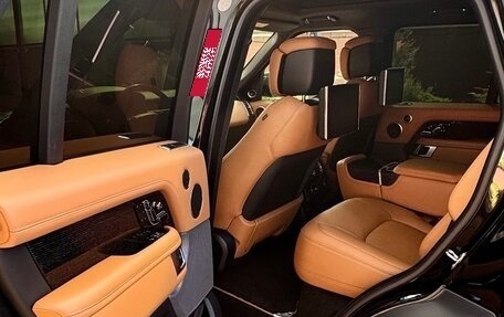 Land Rover Range Rover IV рестайлинг, 2019 год, 9 500 000 рублей, 14 фотография