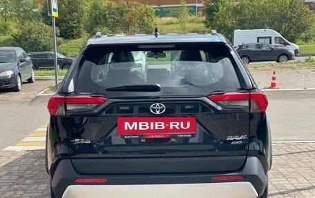 Toyota RAV4, 2025 год, 3 700 000 рублей, 6 фотография