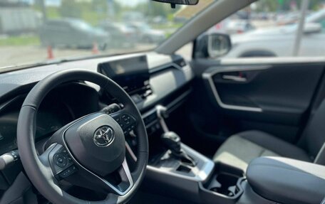 Toyota RAV4, 2025 год, 3 700 000 рублей, 10 фотография