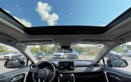 Toyota RAV4, 2025 год, 3 700 000 рублей, 23 фотография