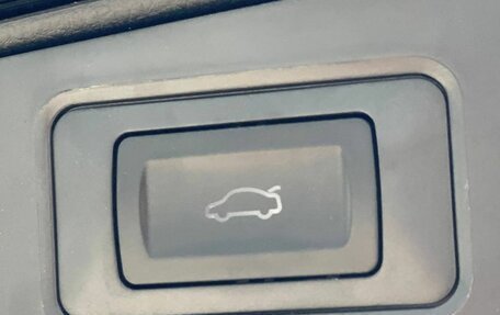 Toyota RAV4, 2025 год, 3 700 000 рублей, 32 фотография