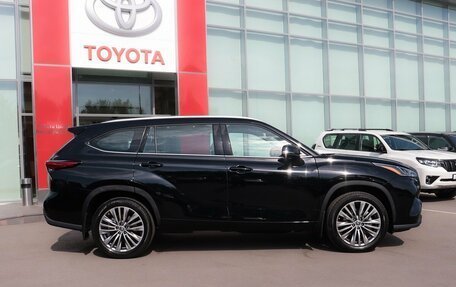 Toyota Highlander, 2025 год, 5 350 000 рублей, 6 фотография