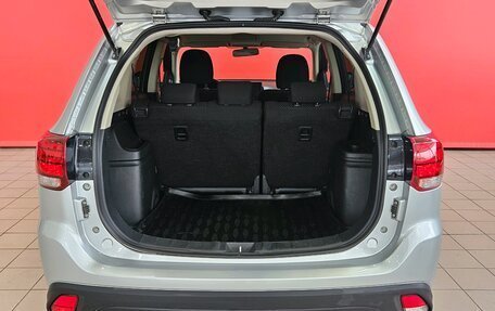 Mitsubishi Outlander III рестайлинг 3, 2016 год, 1 649 000 рублей, 18 фотография