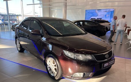 KIA Cerato III, 2010 год, 900 000 рублей, 3 фотография