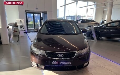 KIA Cerato III, 2010 год, 900 000 рублей, 2 фотография
