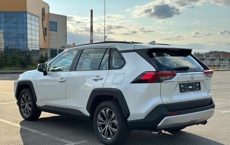 Toyota RAV4, 2025 год, 3 700 000 рублей, 4 фотография