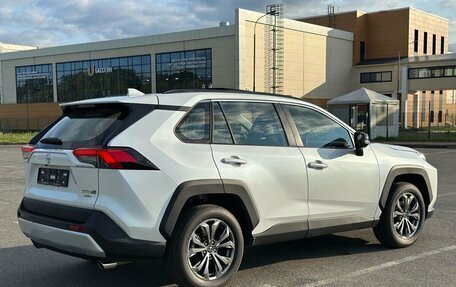 Toyota RAV4, 2025 год, 3 700 000 рублей, 6 фотография