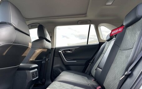 Toyota RAV4, 2025 год, 3 700 000 рублей, 29 фотография