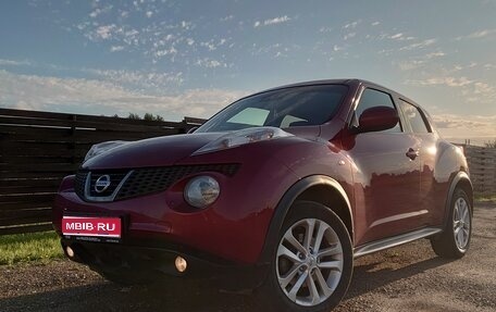 Nissan Juke II, 2011 год, 730 000 рублей, 1 фотография