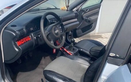 Audi A4, 1998 год, 349 000 рублей, 7 фотография