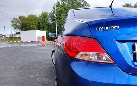 Hyundai Solaris II рестайлинг, 2011 год, 515 000 рублей, 3 фотография