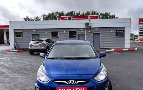 Hyundai Solaris II рестайлинг, 2011 год, 515 000 рублей, 17 фотография