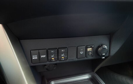 Toyota RAV4, 2014 год, 1 646 000 рублей, 9 фотография