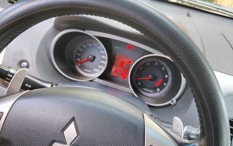 Mitsubishi Outlander III рестайлинг 3, 2008 год, 880 000 рублей, 15 фотография