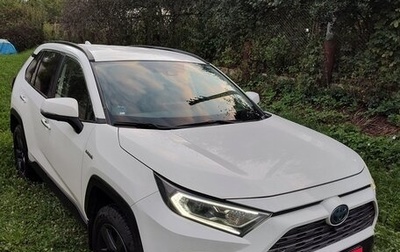 Toyota RAV4, 2019 год, 3 600 000 рублей, 1 фотография