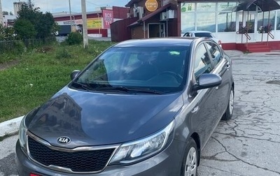 KIA Rio III рестайлинг, 2015 год, 880 000 рублей, 1 фотография