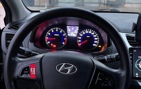 Hyundai Solaris II рестайлинг, 2013 год, 775 000 рублей, 15 фотография