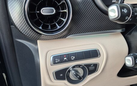 Mercedes-Benz V-Класс, 2019 год, 6 850 000 рублей, 29 фотография