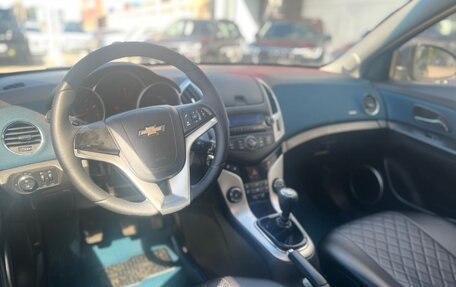 Chevrolet Cruze II, 2014 год, 700 000 рублей, 12 фотография