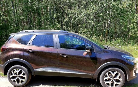 Renault Kaptur I рестайлинг, 2018 год, 1 500 000 рублей, 5 фотография
