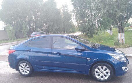 Hyundai Solaris II рестайлинг, 2016 год, 980 000 рублей, 3 фотография